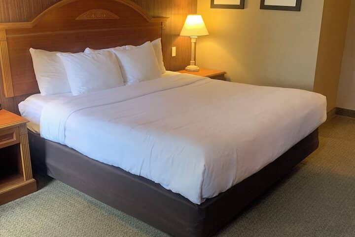 Room 20 of 35